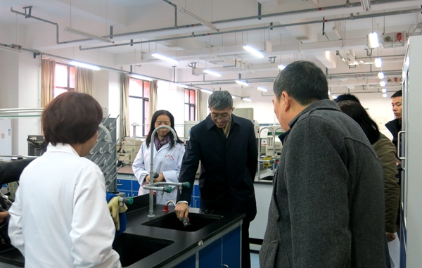 西北農林科技大學(xué)開(kāi)展科研實(shí)驗室安全檢查