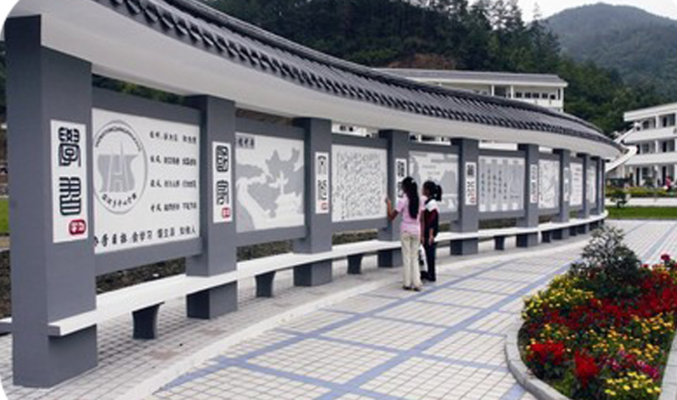 中書(shū)協(xié)理事、河南書(shū)協(xié)副主席吳行一行到源匯區許慎小學(xué)調研