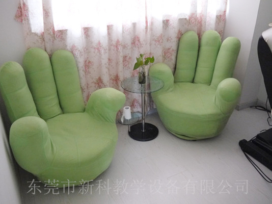<a href='http://www.sbwkx.cn' target='1' style='font-size:14px; font-weight:bold; color:#0080ff;'>心理咨詢(xún)室</a>建設的5大注意事項【京師博仁】